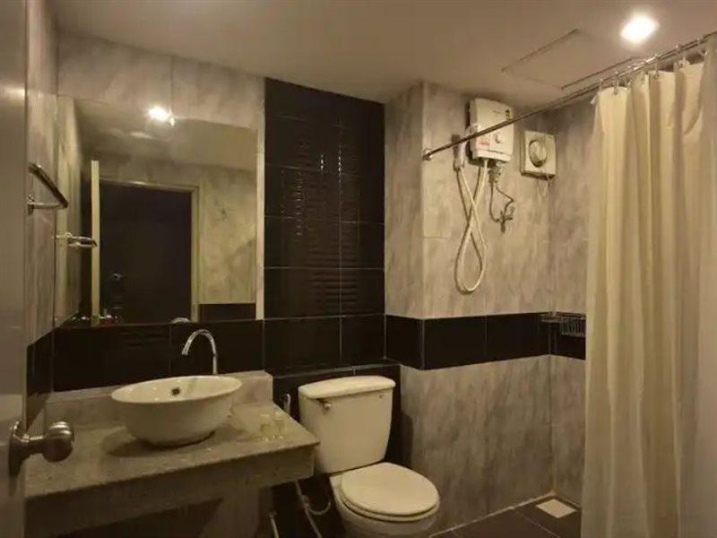 Loft Salaya Apartment Exterior photo